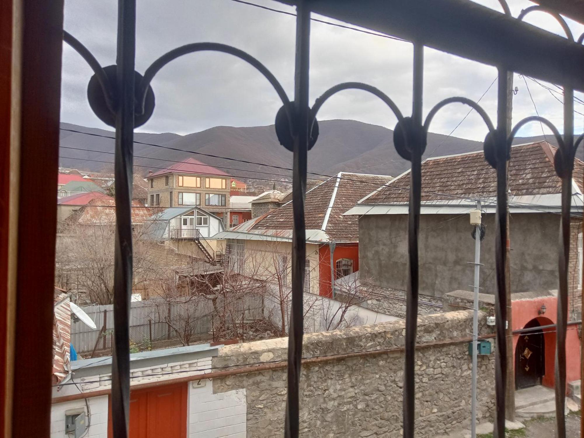 Canal Hostel Шекі Екстер'єр фото