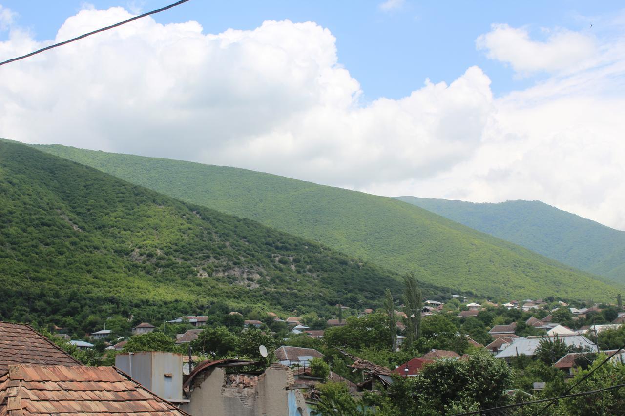 Canal Hostel Шекі Екстер'єр фото