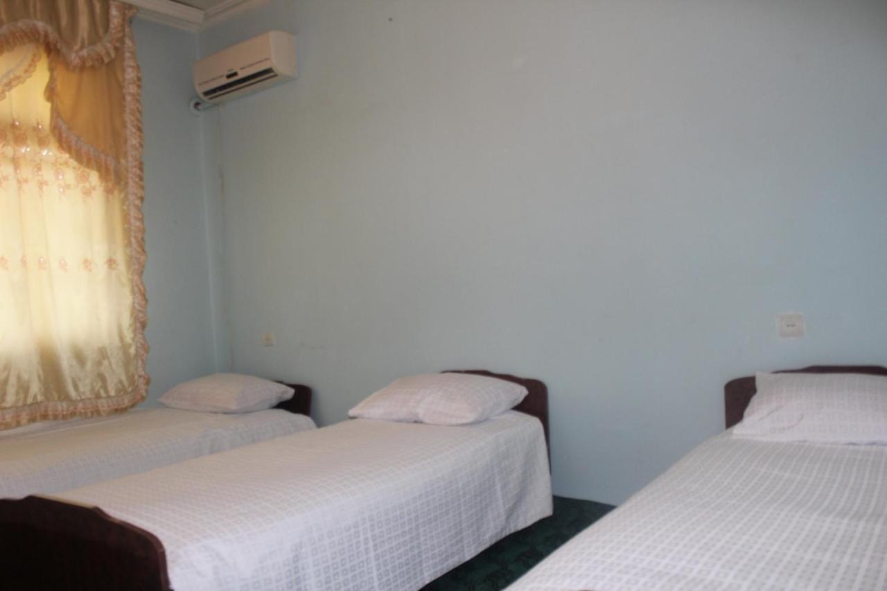 Canal Hostel Шекі Екстер'єр фото
